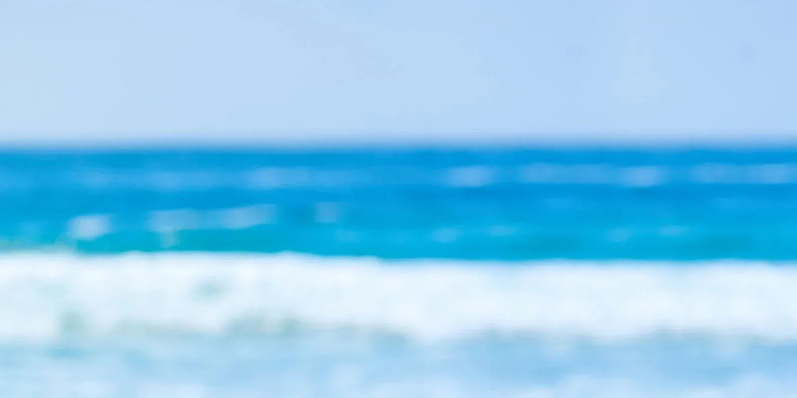 Mare e orizzonte nella cover Malu Wilz Sun Care